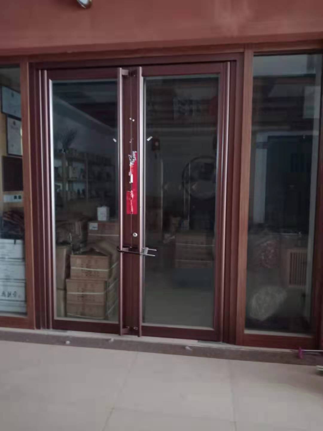 肯德基門配件選擇應(yīng)該注意什么？