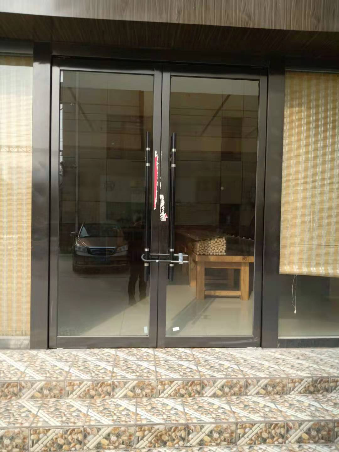 對(duì)于肯德基門(mén)的維修和安裝事項(xiàng)注意什么？